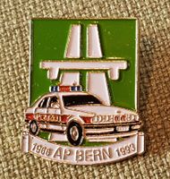 E220 - Pin Autobahn Polizei Bern BMW