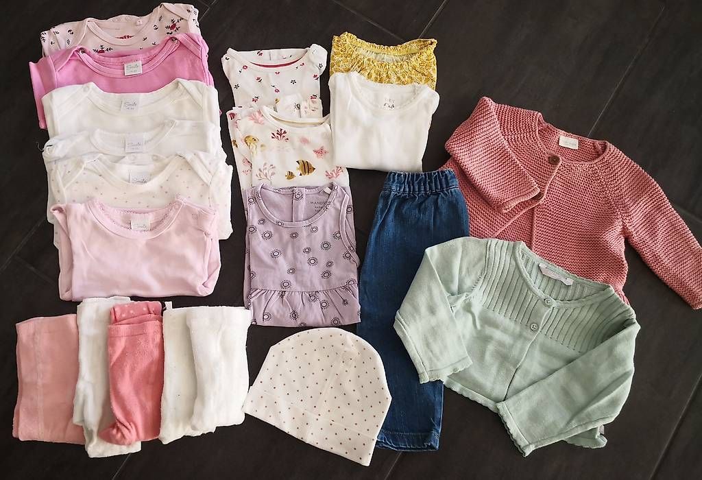 Lotti & Set di vestiti: Mädchenkleiderset Grösse 74 /80 – Usato da Ottenbach venduto da Acki_la