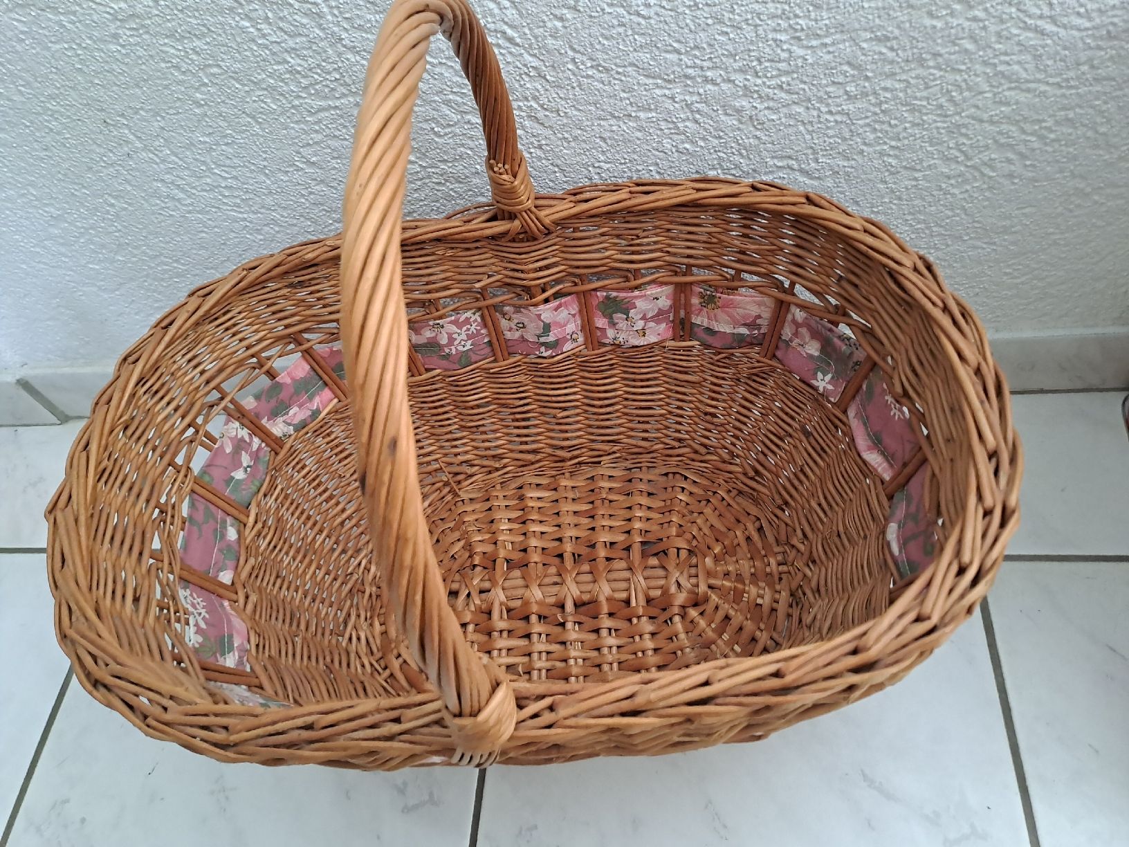 Sonstiges für Haushalt & Wohnen: Korb Weide mit Blumenmuster Einkaufskorb Vintage – Gebraucht aus Rickenbach LU von bishiida 1