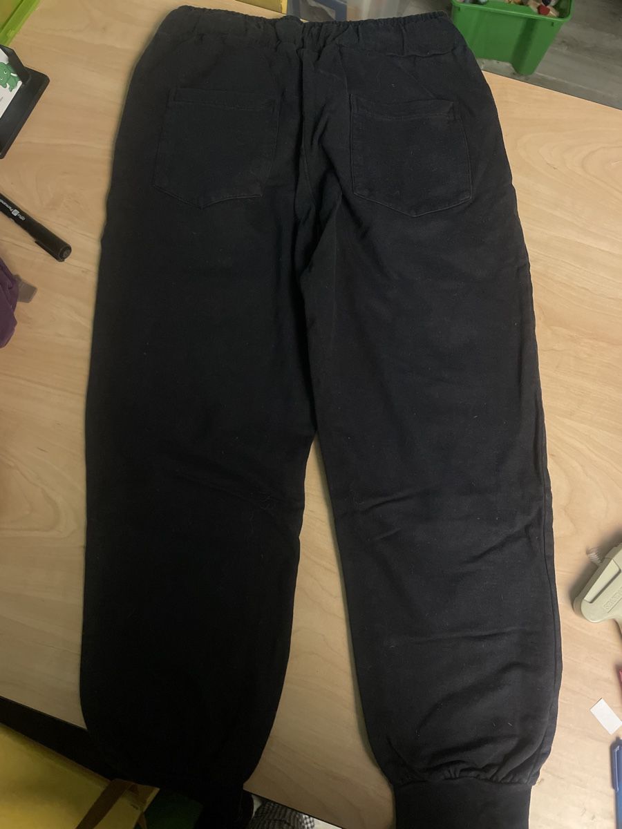 Pantaloni: Schwarze bpc Trainerhose Gr.158 – Usato da Obergerlafingen venduto da cabo4 3