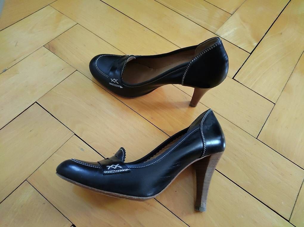 Damenschuhe: Escarpins Navyboot 37 – Gebraucht aus FRIBOURG von bigpolarbears 2