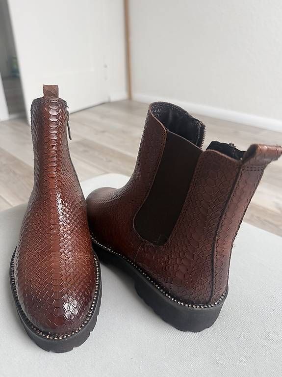 Damenschuhe: Leder Stiefel – Gebraucht aus Niederlenz von Anita0113 4
