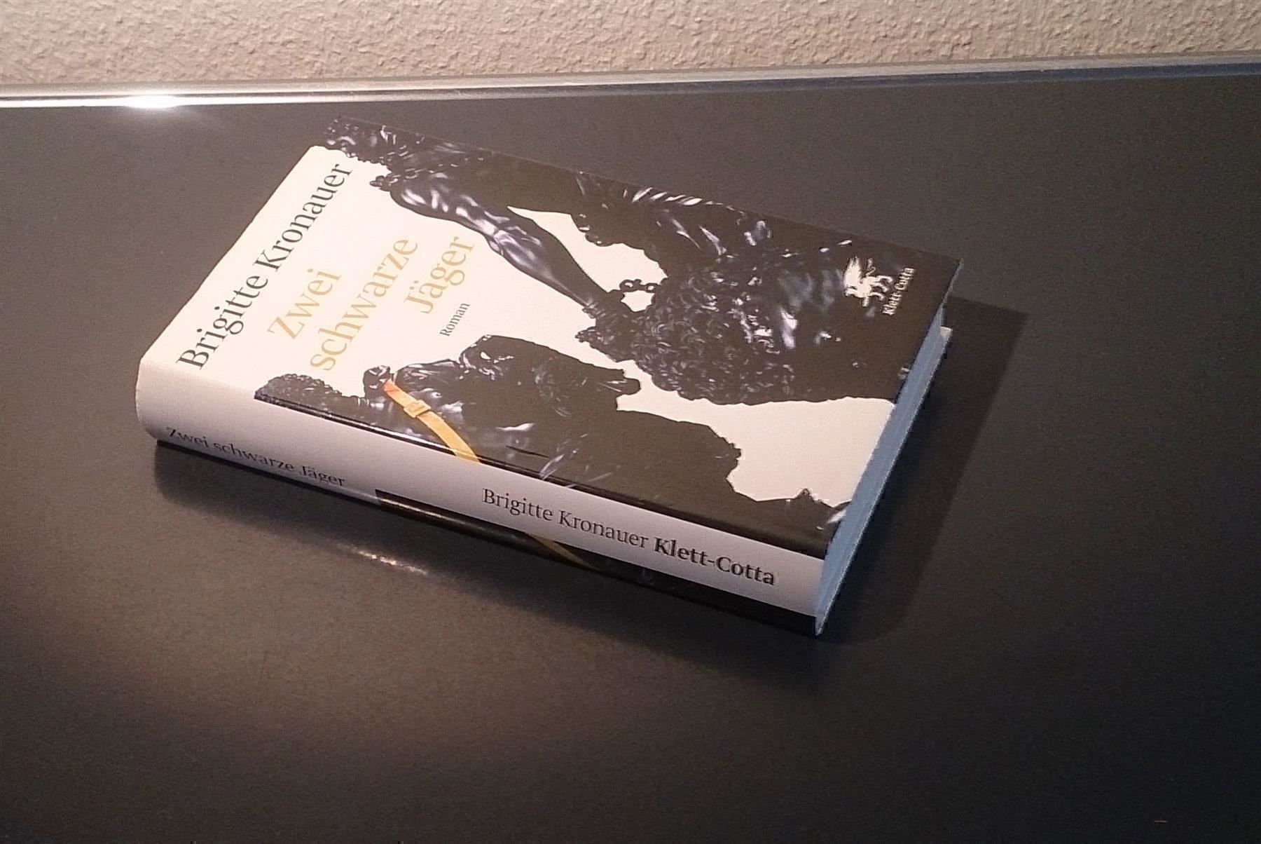 Livres: Zwei schwarze Jäger – D'occasion à Dübendorf par Povo 1
