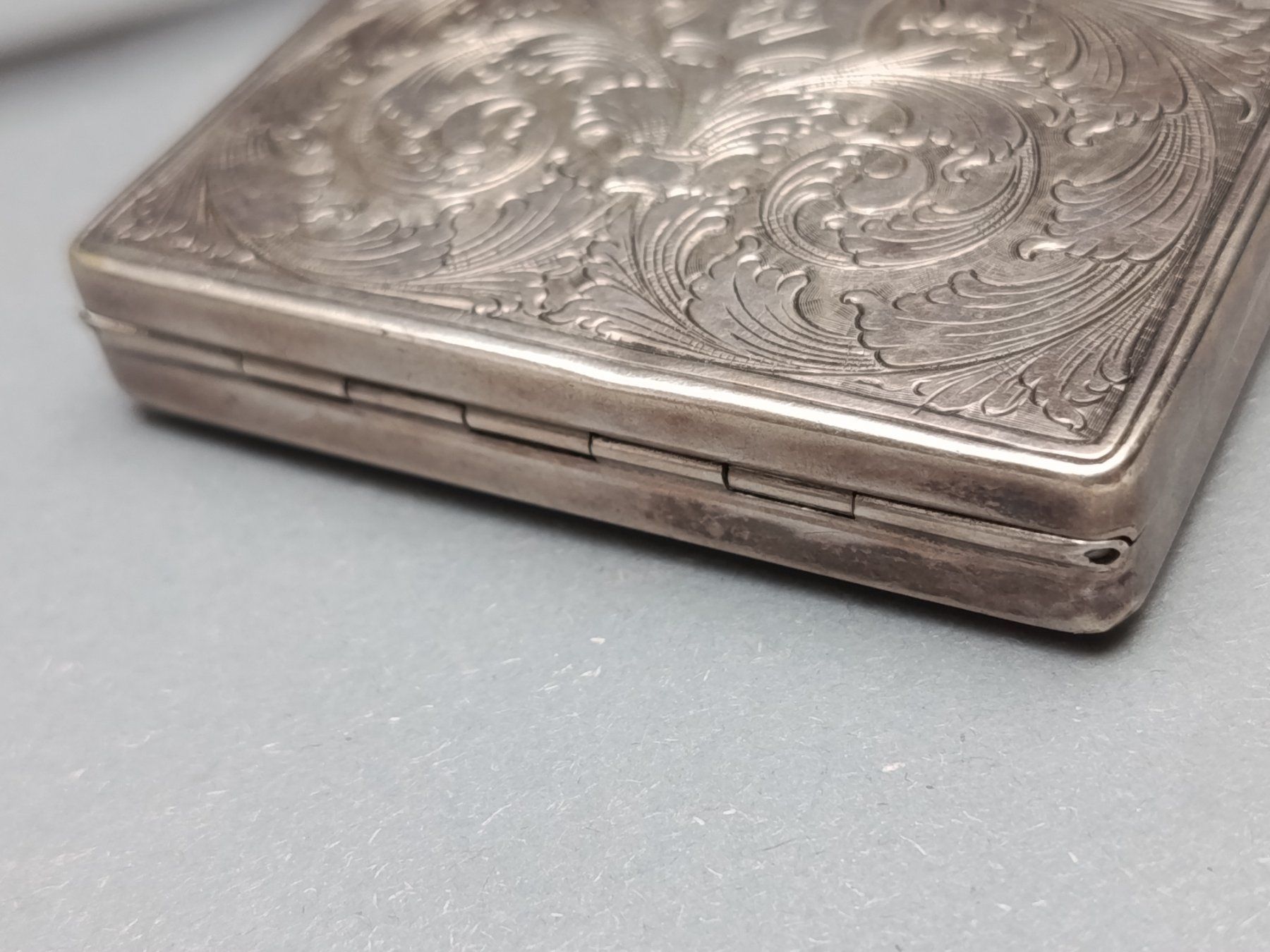 Sonstige Tabakwaren: Antike Dose Silber 800 Zigarettendose Zigarettenetui – Gebraucht aus Riehen von twentymodern 2
