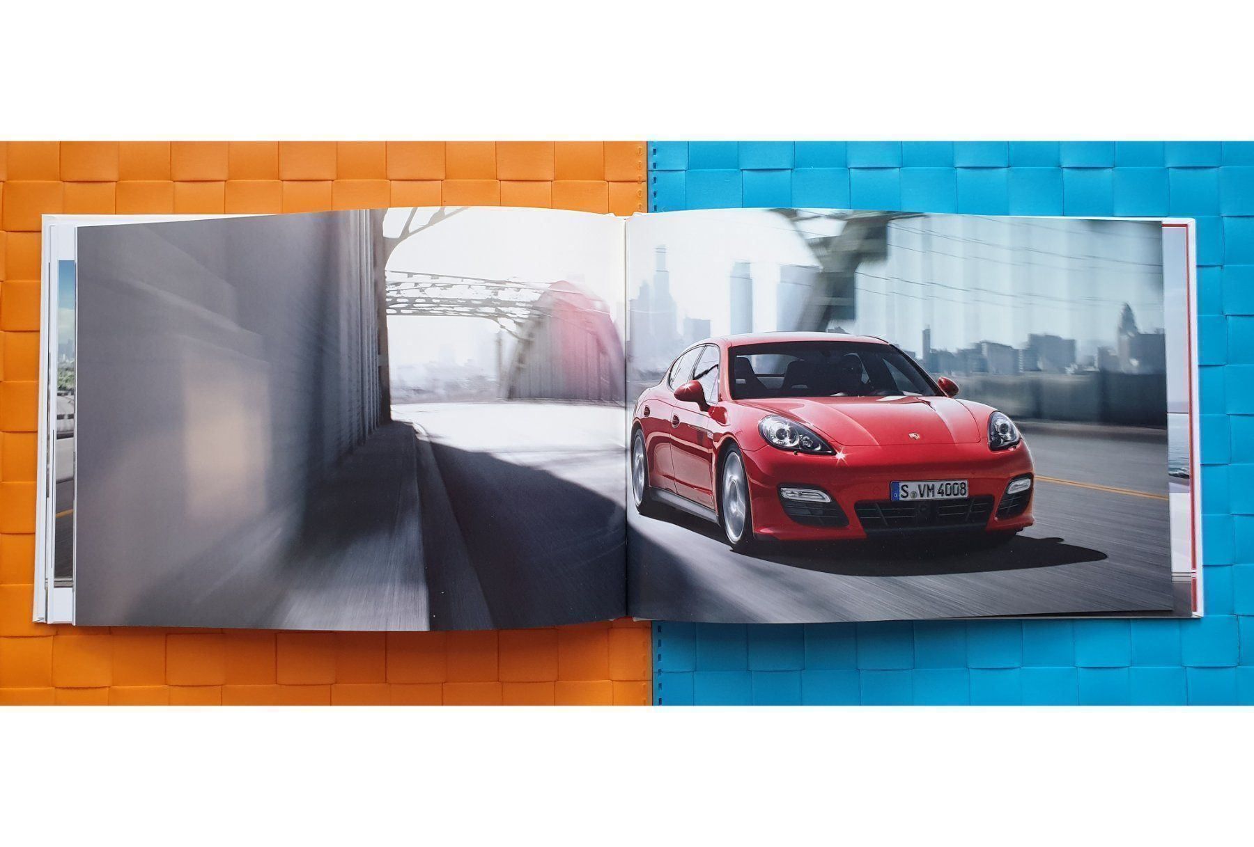 Zeitschriften & Magazine: PORSCHE PANAMERA GTS - Prospekt / Katalog / Buch – Neu (gemäss Beschreibung) aus Viganello von CARLiteratur 1