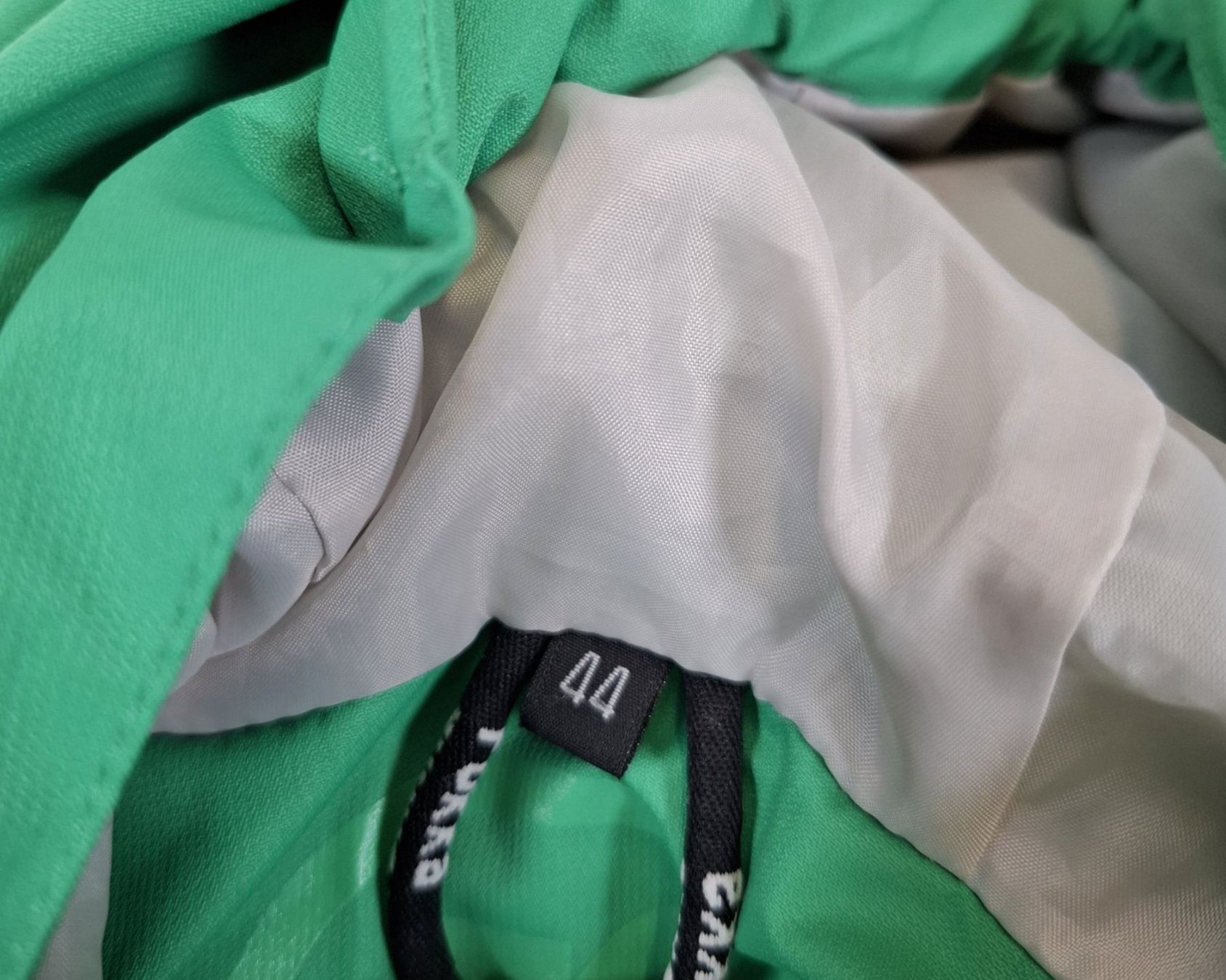 Rukka Jacken: RUKKA Grüne Regenjacke Gr. 44 – Gebraucht aus Wil SG von Restwert_Wil 8