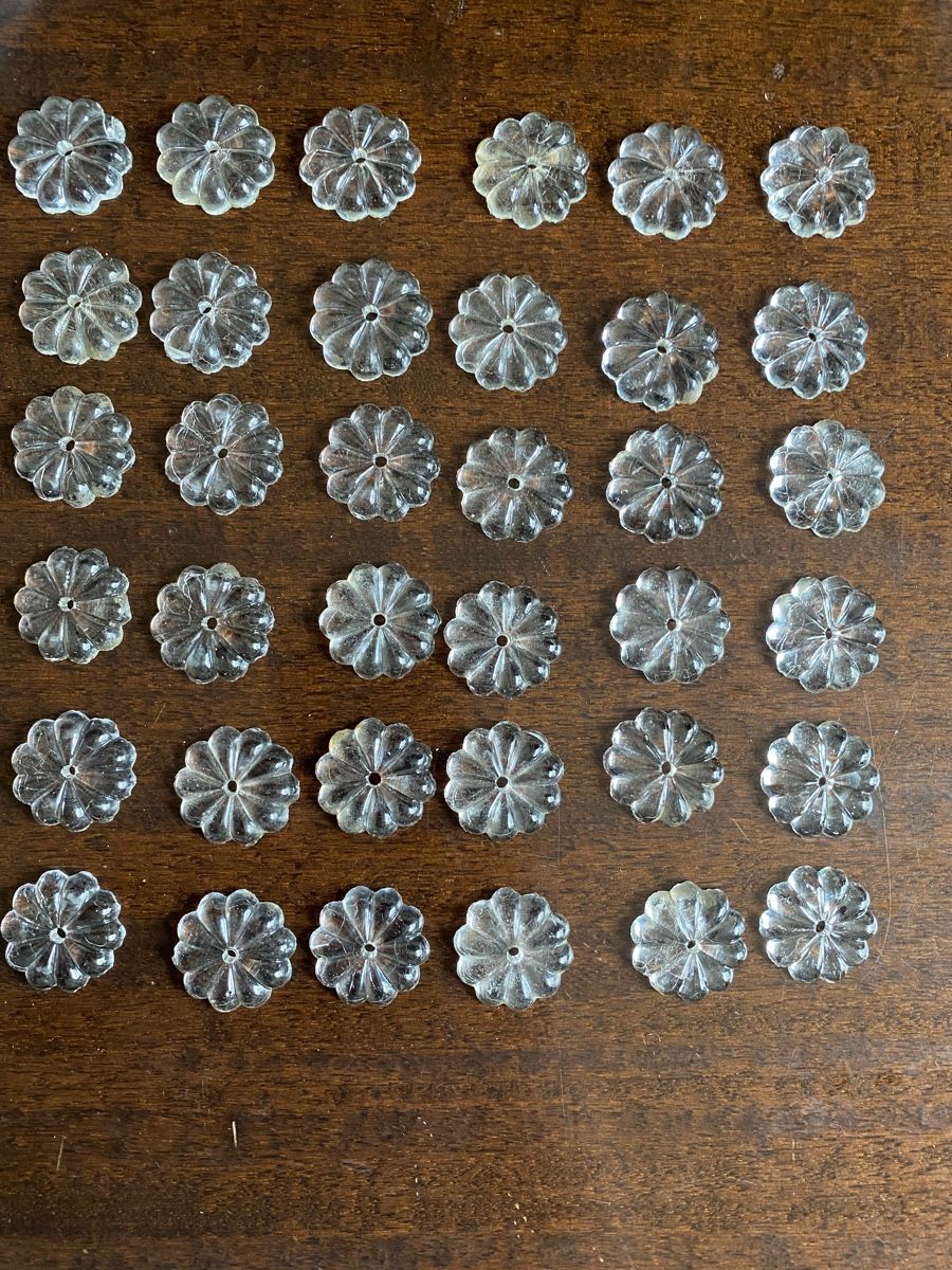 Alle Dekorationen: Lot de 36 rosettes en verre  – Gebraucht aus Genève von Mar7319