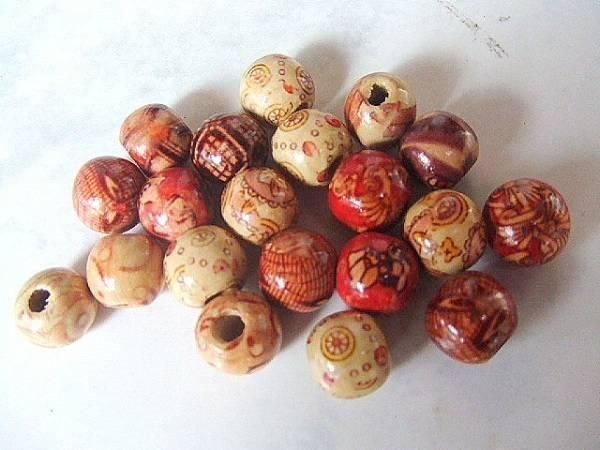 Perle (finte): Holzperlen  8 Stück 8mm   Mixbeads – Nuovo (secondo la descrizione) da Alpnachstad venduto da perlengaby 1