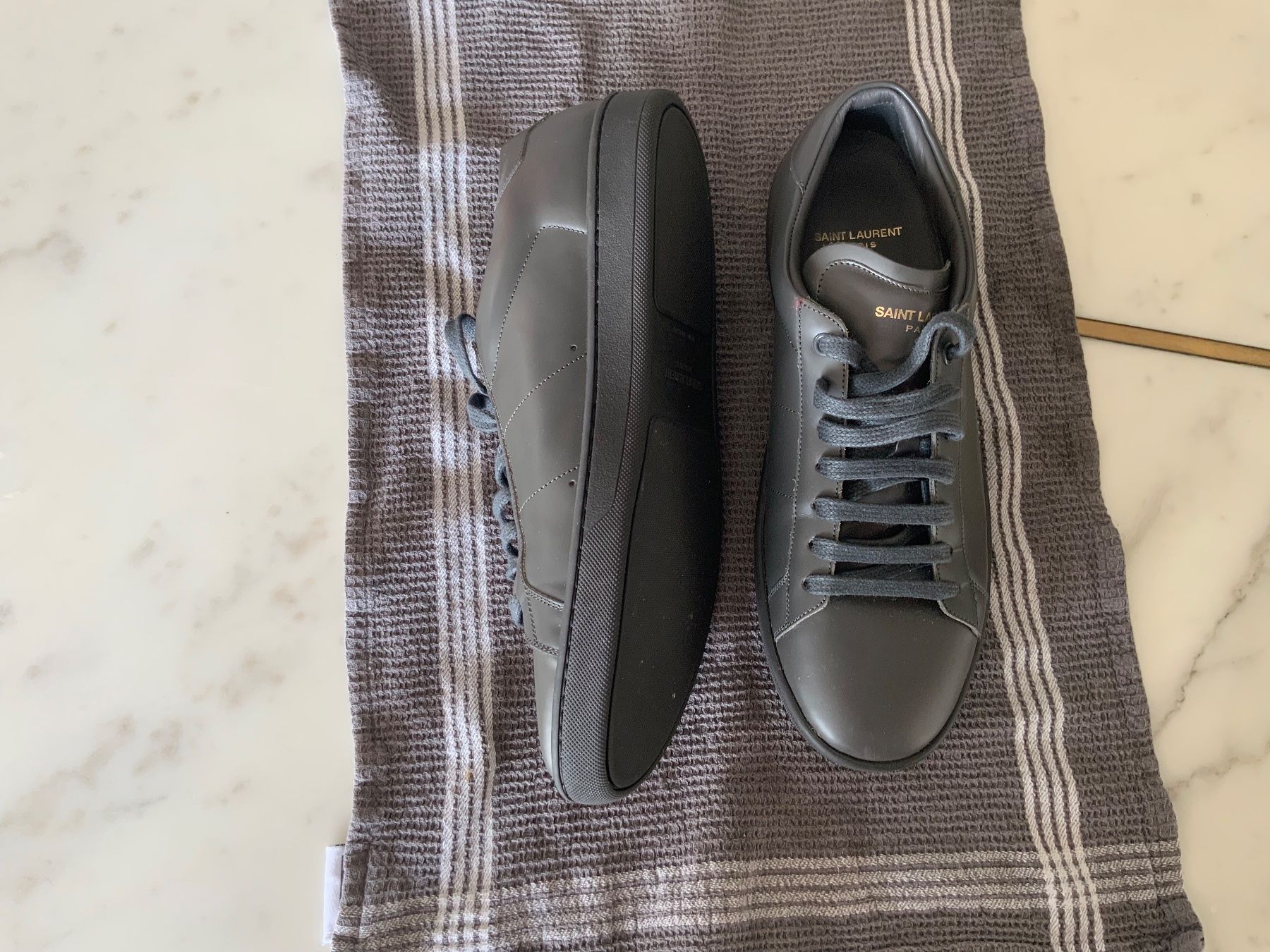 Saint Laurent Herrenschuhe: Saint Laurent Sneaker – Neu (gemäss Beschreibung) aus Dielsdorf von Anthony111 1