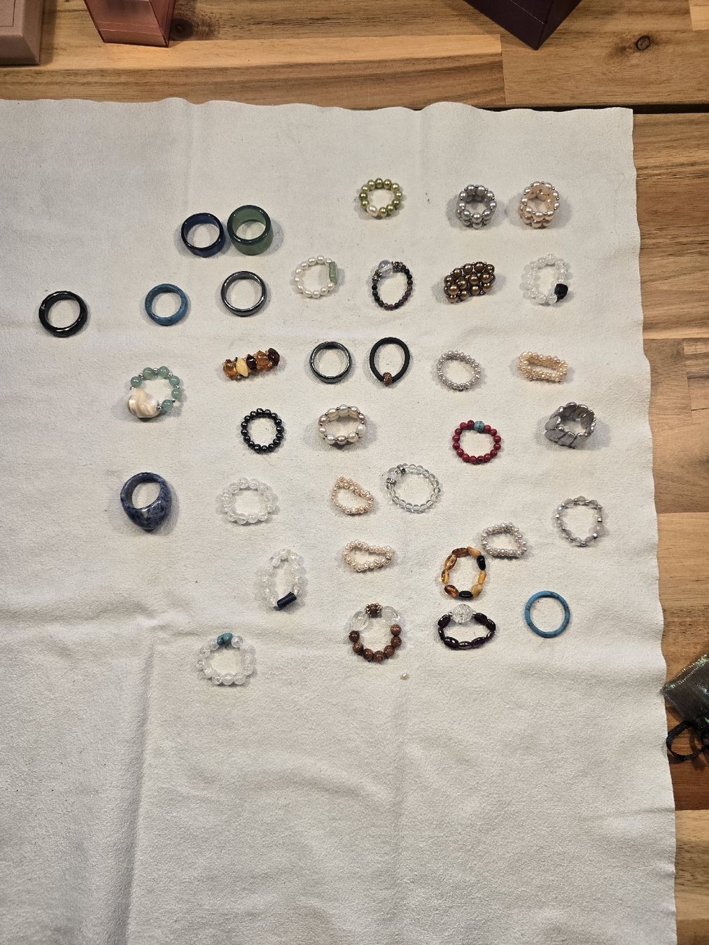 Altri gioielli: 35 Edelstein Ringe – Usato da Aadorf venduto da mona_speedy