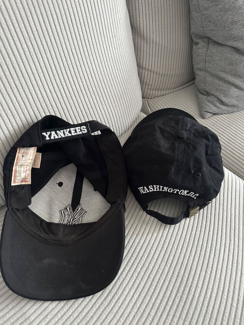Altro in  Abbigliamento & Accessori: IBIZA und NY und Washington DC Baseball cap – Usato da Zürich venduto da kuszi 1