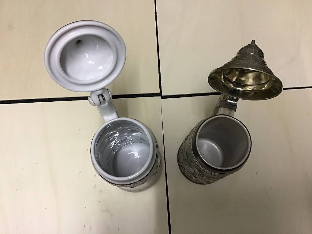 Bicchieri: Zwei Bierhumpen  – Usato da Uzwil venduto da Steini27 1
