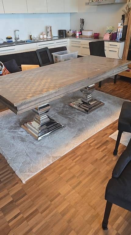 Set di tavolo e panche: Esszimmertisch, Sitzbank, 3 Stühle – Usato da Aesch LU venduto da kos_7dz5 3
