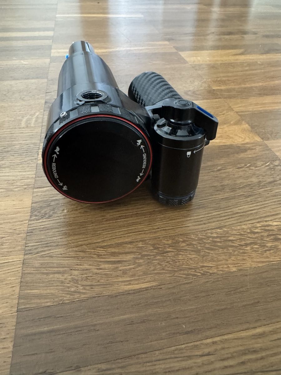 Rockshox Ersatzteile: Rockshox Super Deluxe Ultimate  – Gebraucht aus Belp von Feebee 3
