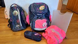 Schulrucksack / Schulthek Ergobag mit viel Zubehör und Etuis