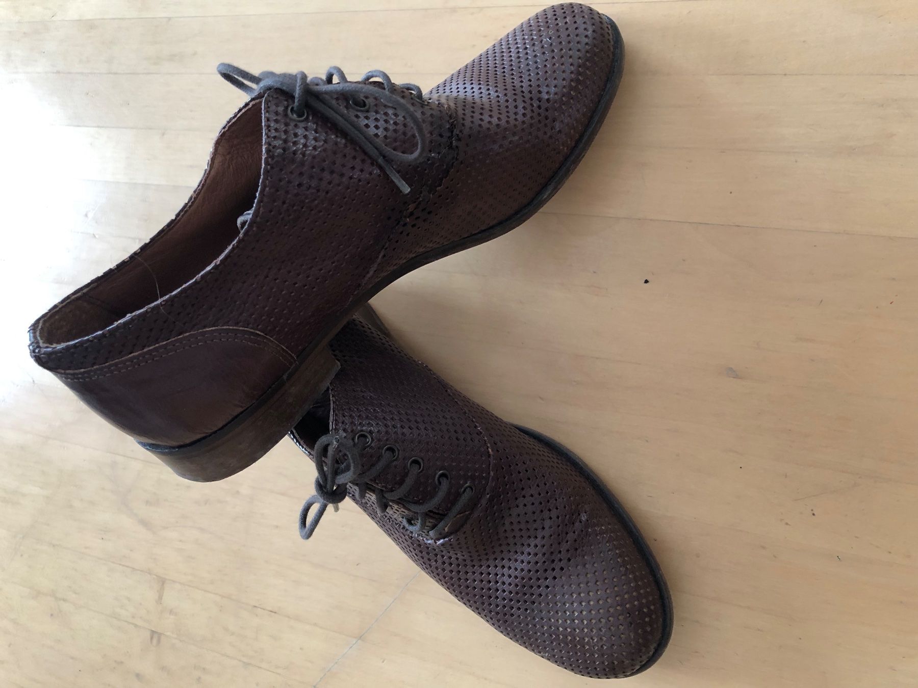 Chaussures femmes: Damenschuhe Leder, braun, 40 – D'occasion à Bözberg par bryo