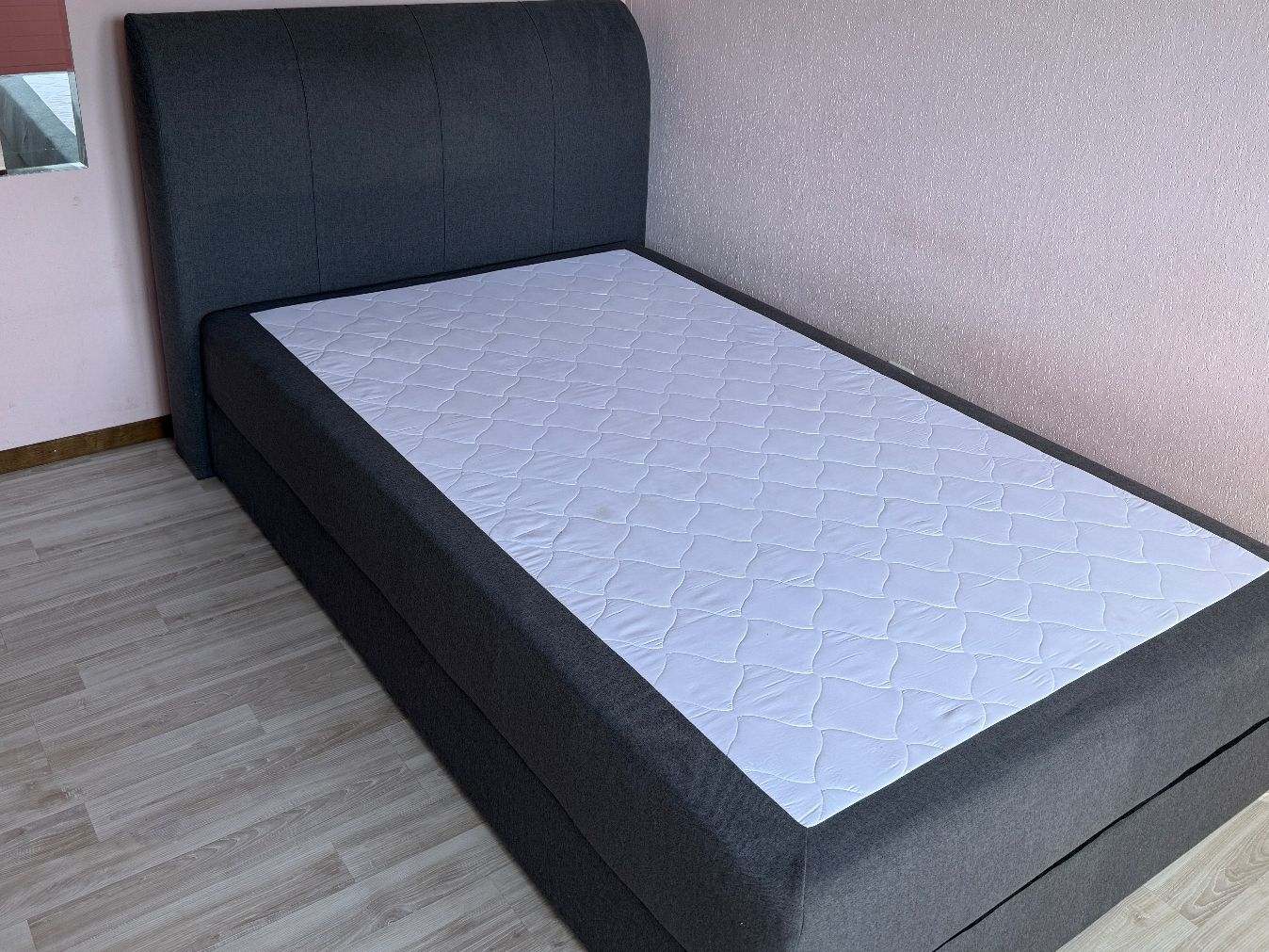 Letti: Boxspringbett 120x200 cm inkl. Kopfteil – Usato da Niederwil SG venduto da Nor.bert 1