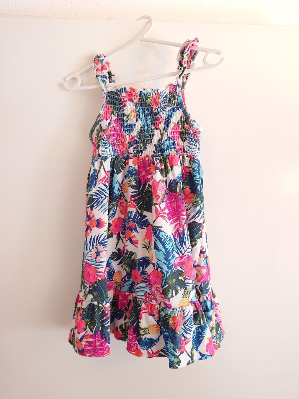 Kleider & Röcke: Mädchen Kleid Blumenmuster, Grösse 104 – Gebraucht aus Uster von snowy_6