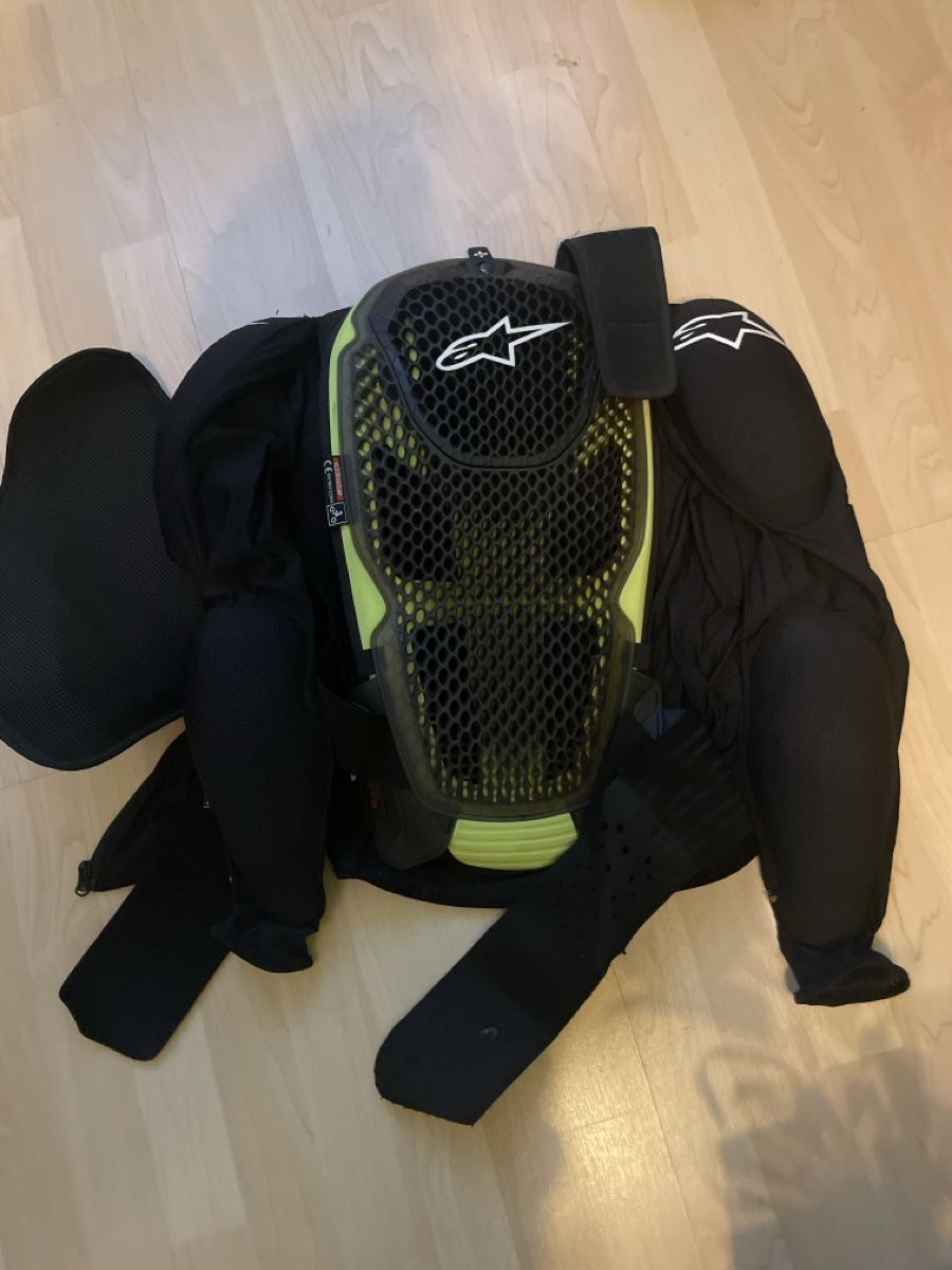 Protezioni & Imbottiture: Protektorjacke Alpinestars Bionic Pro V2 Grösse M – Usato da Berikon venduto da pma_nsp6 1