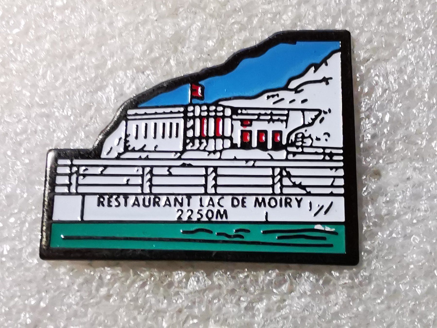 Placchette & Badge: Ansteckpin 68: Restaurant Lac de Moiry – Usato da Oppligen venduto da Pin-Fall-Shop