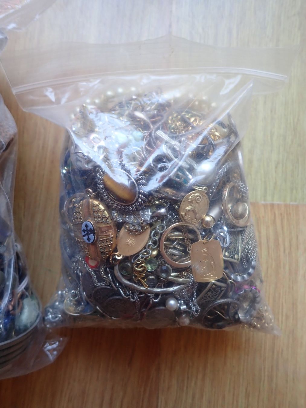 Autres bijoux: Großes Lot Schmuck 4,3 Kilo – D'occasion à Lugano par suizod 1