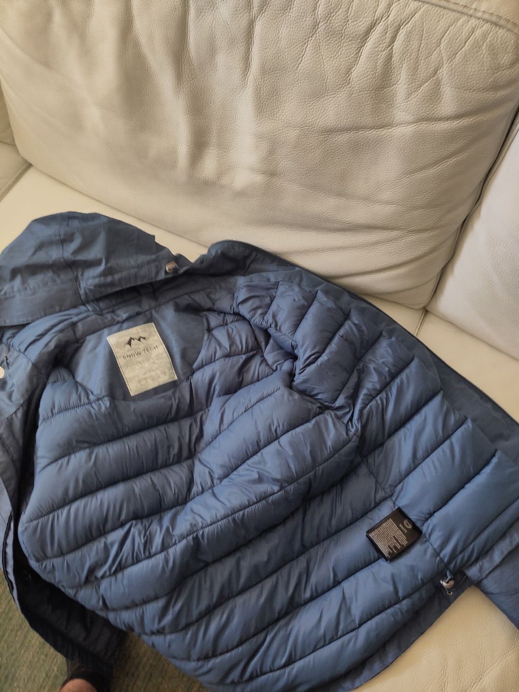 Giacche: Dicke Winterjacke Gr.36 /ca. S – Usato da Knonau venduto da JaSchoGuet 2