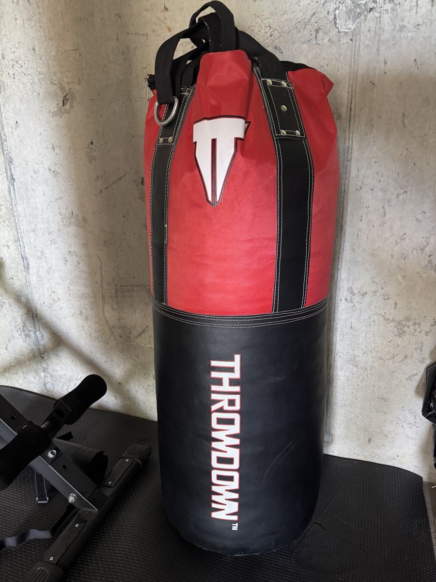 Sacchi da boxe: Boxsack Throwdown 🥊 – Nuovo (secondo la descrizione) da Büron venduto da Sasho_wrst 1