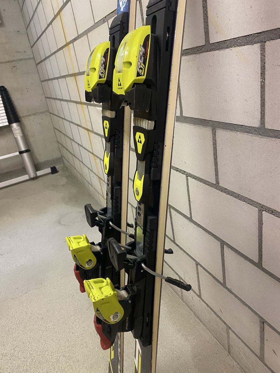 Skis: Ski Fischer – Gebraucht aus Eggersriet von ps8_wqw7 2