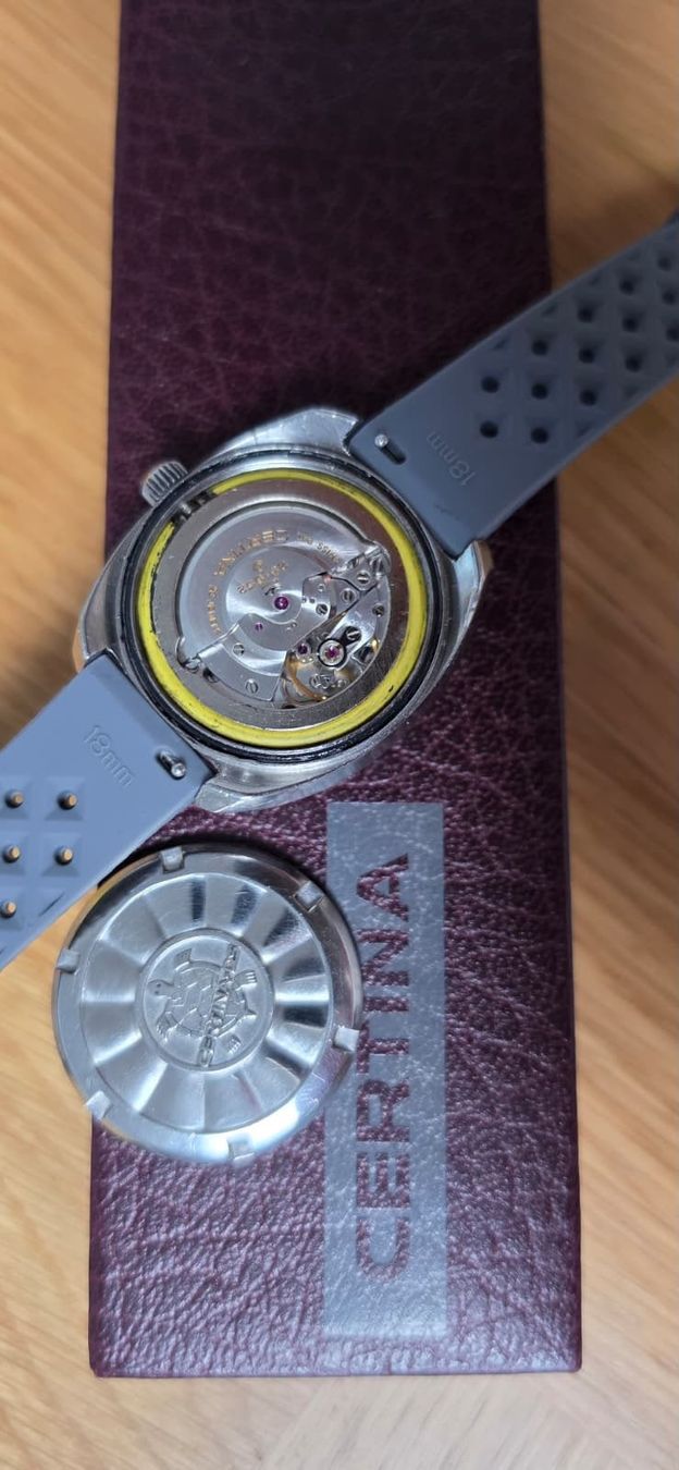 Certina Orologi: CERTINA DS - 2 Turtleback Edition, Day Date Automatic RAR – Usato da Neftenbach venduto da Taschen-Uhren 7