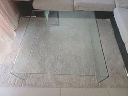 Couchtisch aus gehärtetem Sicherheitsglas