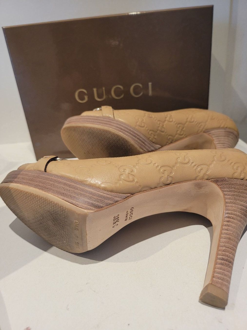 Gucci Scarpe da donna: Gucci Pumps Beige Leder – Usato da Binningen venduto da lieblingsstyle 3