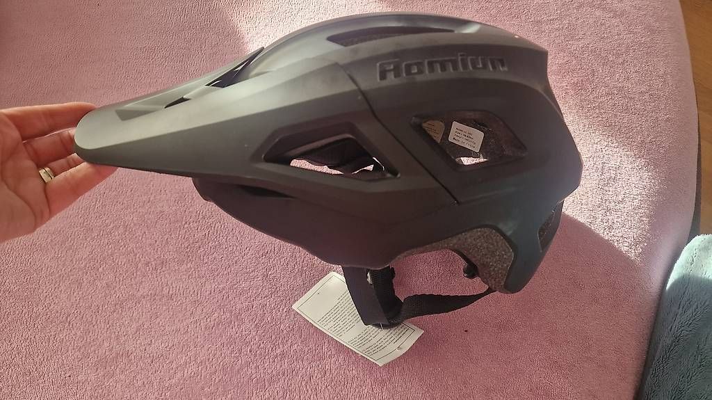 Caschi: Velohelm Gr L – Nuovo e nell'imballaggio originale da Hohenrain venduto da JUSTY79 1