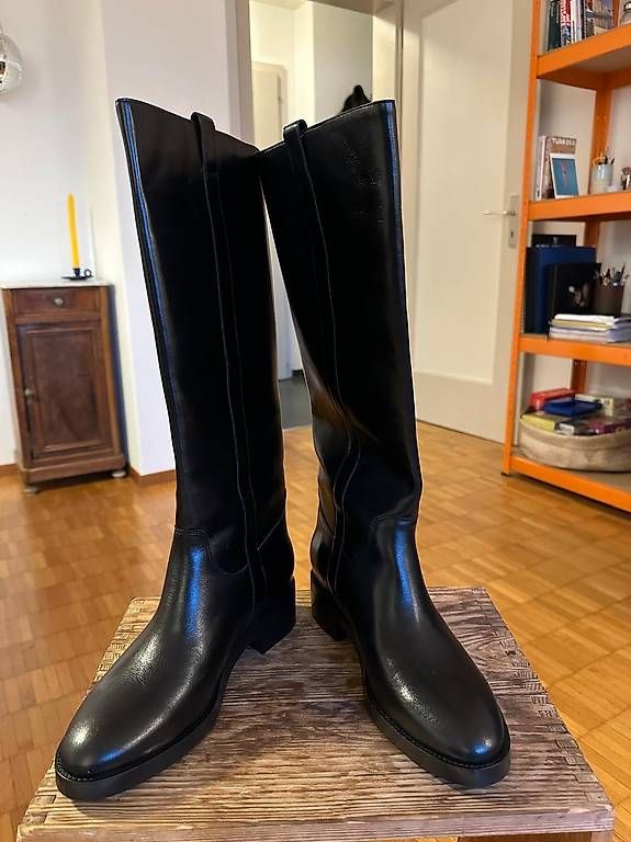 Chaussures femmes: Sézane - Boots – D'occasion à Bern par mir_xp8v 3