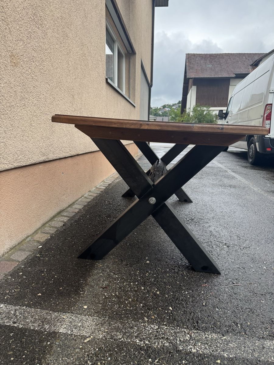 Tavoli: Rustikaler Esstisch mit X-Beinen – Usato da Gränichen venduto da onkel_xxl 9