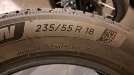 4 Pneus hiver Michelin Alpin Pilot 5 SUV 235/55 R18