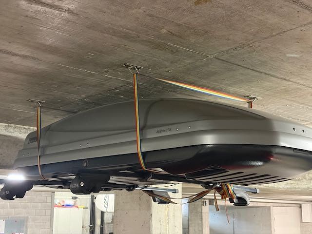 Thule Box da tetto: Dachbox Thule Atlantis 780 silber – Usato da Herrliberg venduto da Buchenrain 3