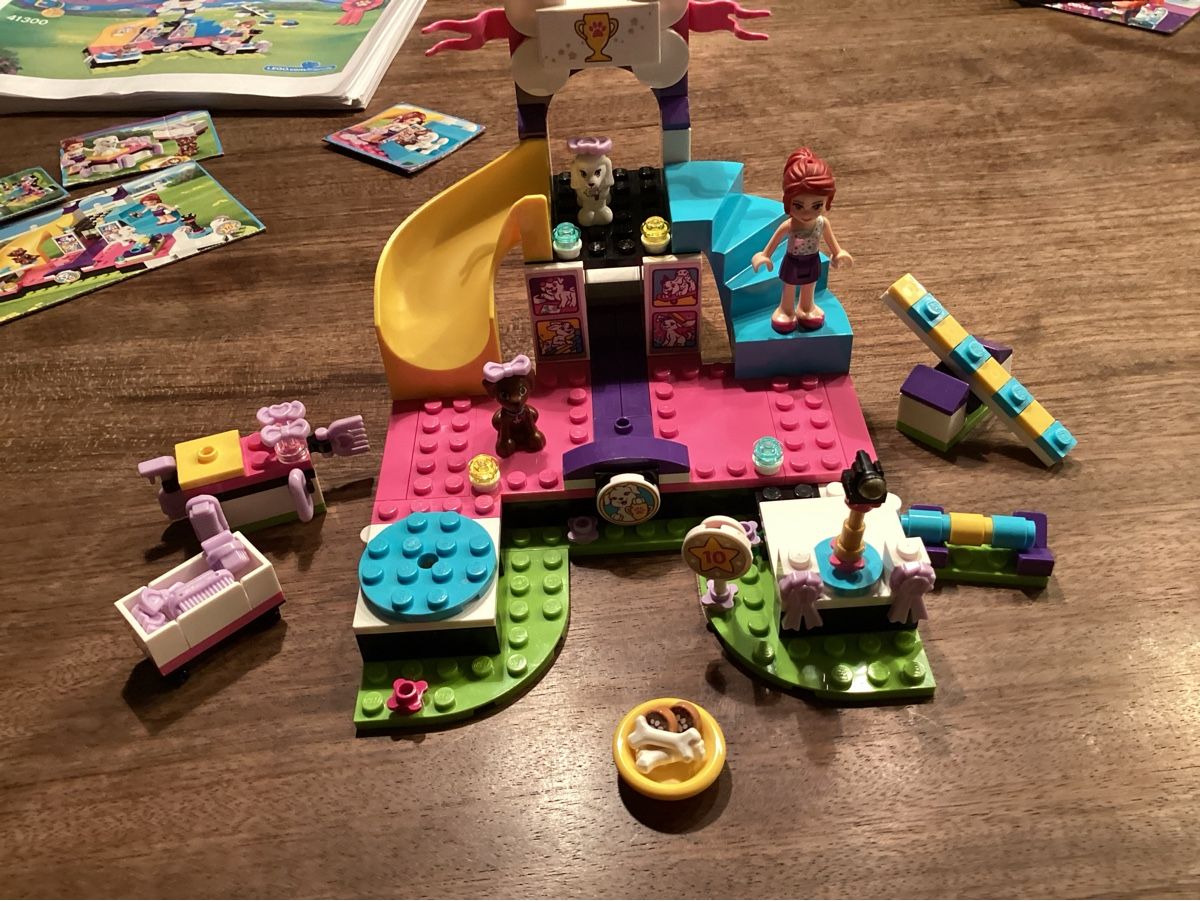Lego Giocattoli: LEGO Friends 41300 Hundeshow – Usato da Brittnau venduto da Butterfly1515 1
