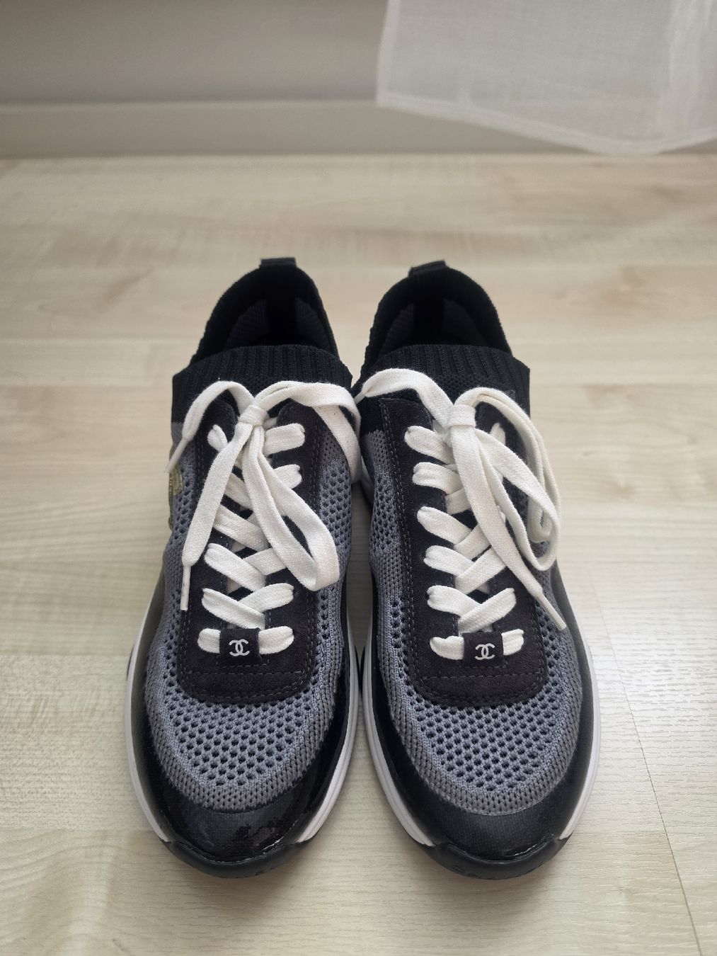 Chanel Scarpe da donna: Chanel 22 Cruise Schwarzer Sneaker – Nuovo (secondo la descrizione) da Baar venduto da reijin90 1