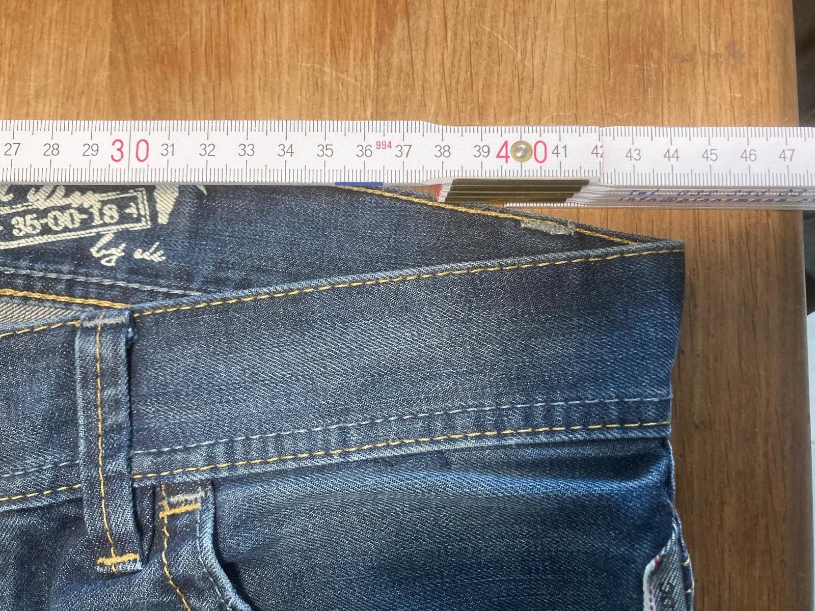Jeans: Denim Jeans – D'occasion à Kirchberg SG par Djidefix 2