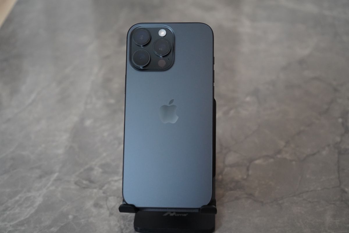 Apple Handys / Smartphones: iPhone 16 Pro Max black titanium guter Zustand – Gebraucht aus Kradolf von mel_9bp5 1
