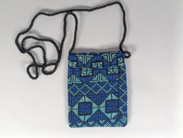 Porte-monnaie bleu en bandoulière