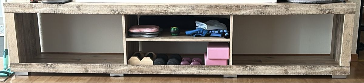Conforama TV Möbel: Sideboard TV Möbel Couchtisch – Gebraucht aus Steffisburg von blackcoffee 1