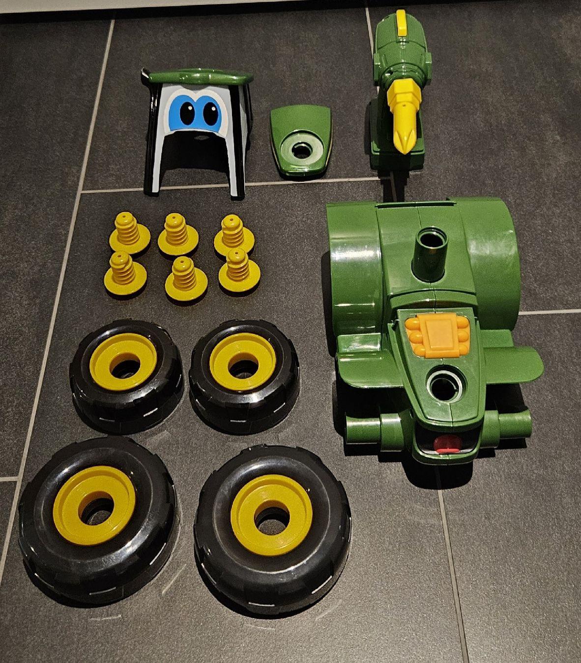 Giocattoli: John Deere Traktor mit Bohrmaschine Spielzeug – Usato da Bonaduz venduto da stb-fishing 1
