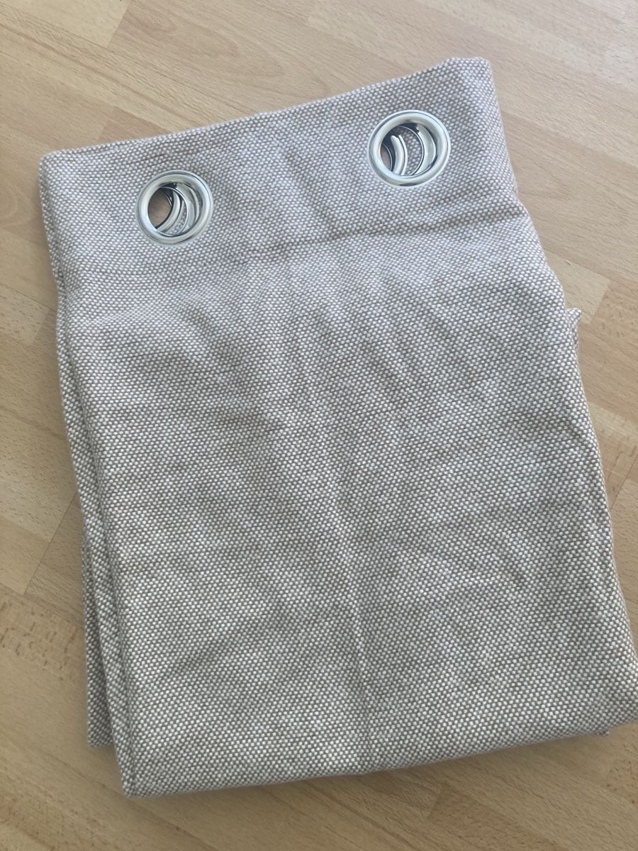 Vorhänge: Vorhang beige 2 Stück – Neu (gemäss Beschreibung) aus Luzern von JasFel