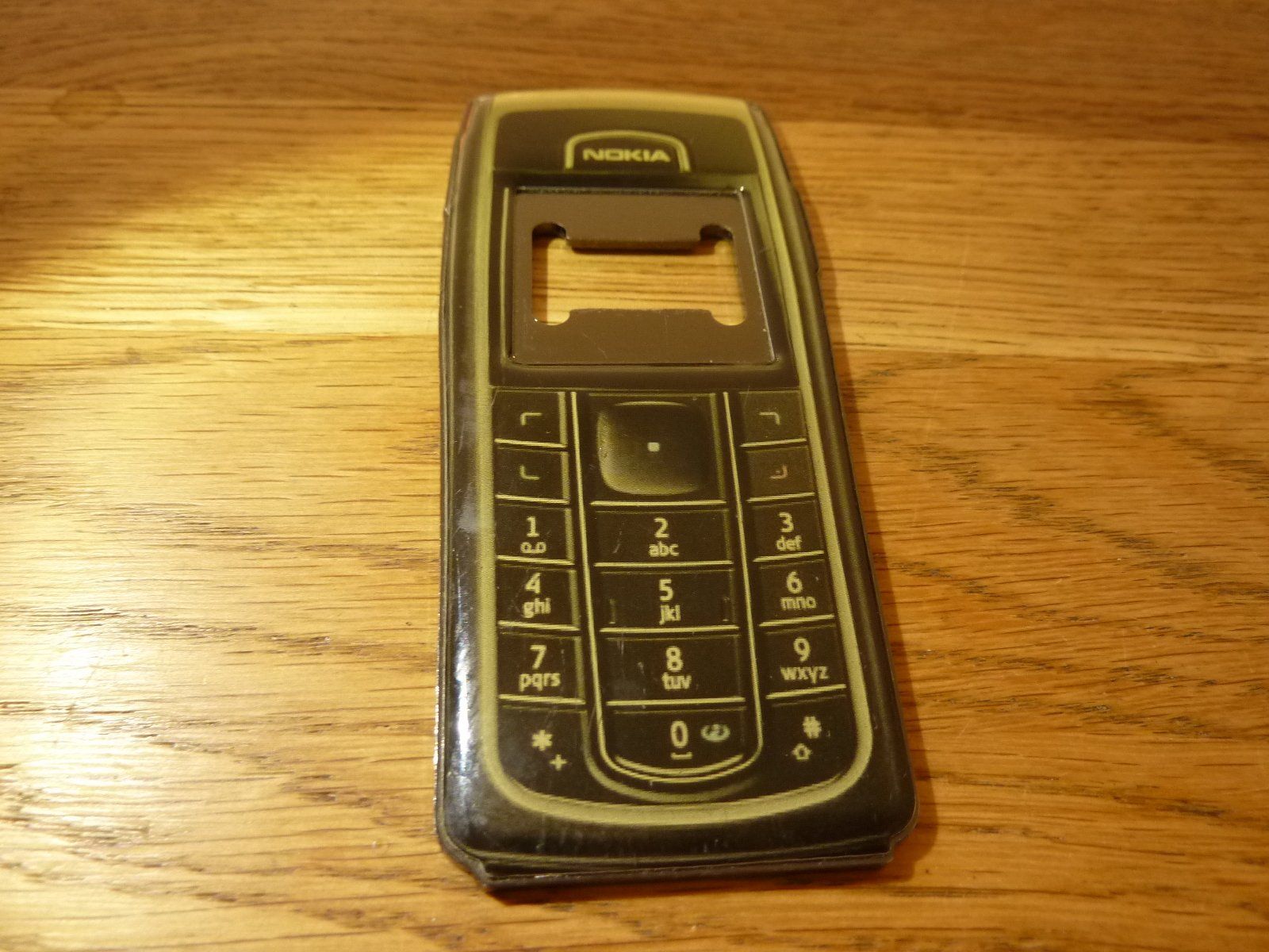 Apribottiglie & Tappi per chiusura: Flaschenöffner als legendäres Nokia Handys 6230 – Usato da Hochfelden venduto da swissice 3