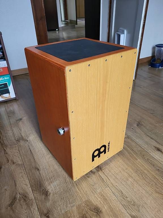 Instruments de musique: Cajon Meinl + housse – D'occasion à Chamoson par Chricou7 1