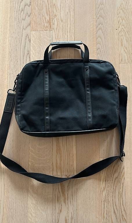 Delsey Valigie & Borse: Businesstasche/Laptoptasche Marke Jost – Nuovo (secondo la descrizione) da Wohlen AG venduto da sve_j8jf