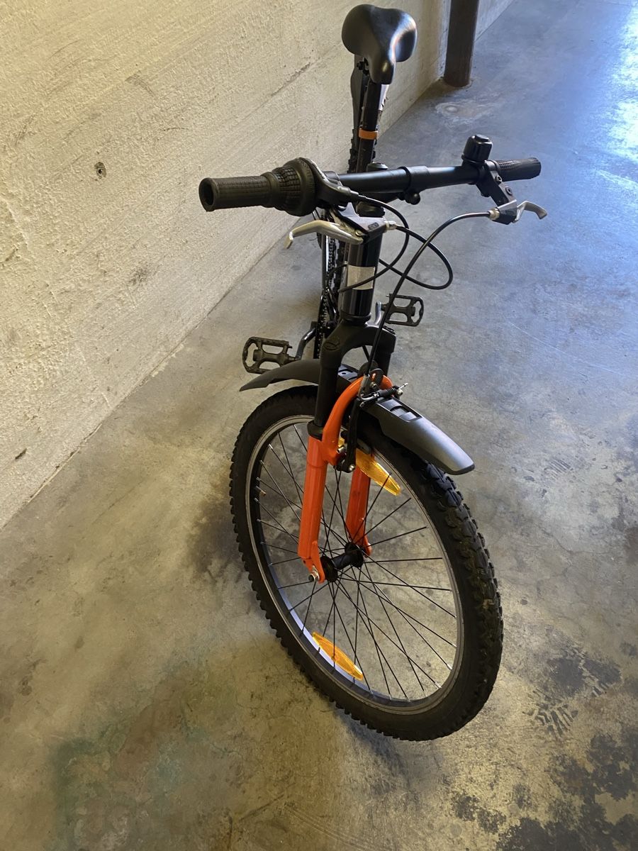 Biciclette: Kinder velo 24 zoll – Usato da biel-bienne venduto da Sekiz 3