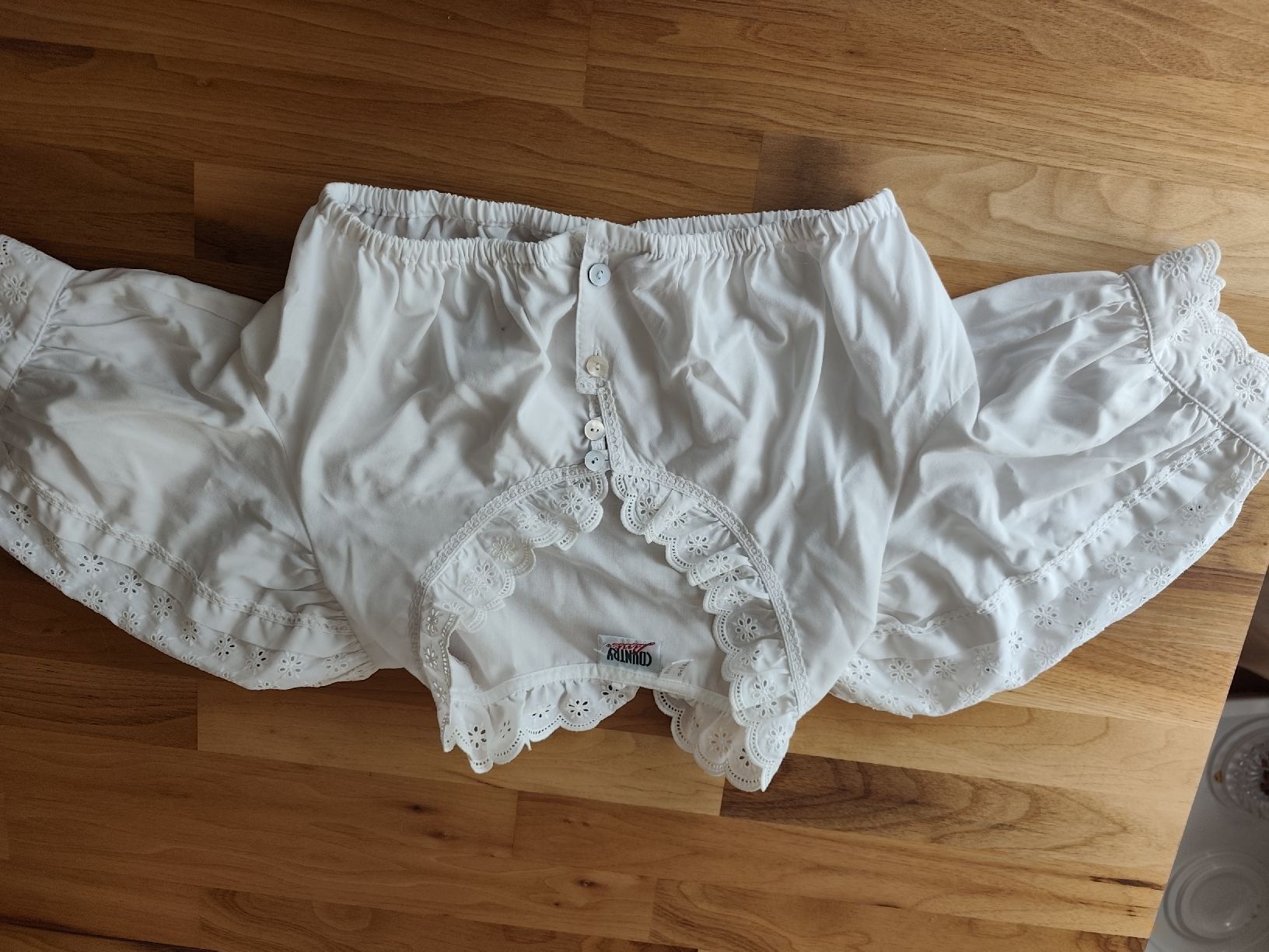 Kostüme: Dirndl – Gebraucht aus Meinisberg von Destiny1972 5