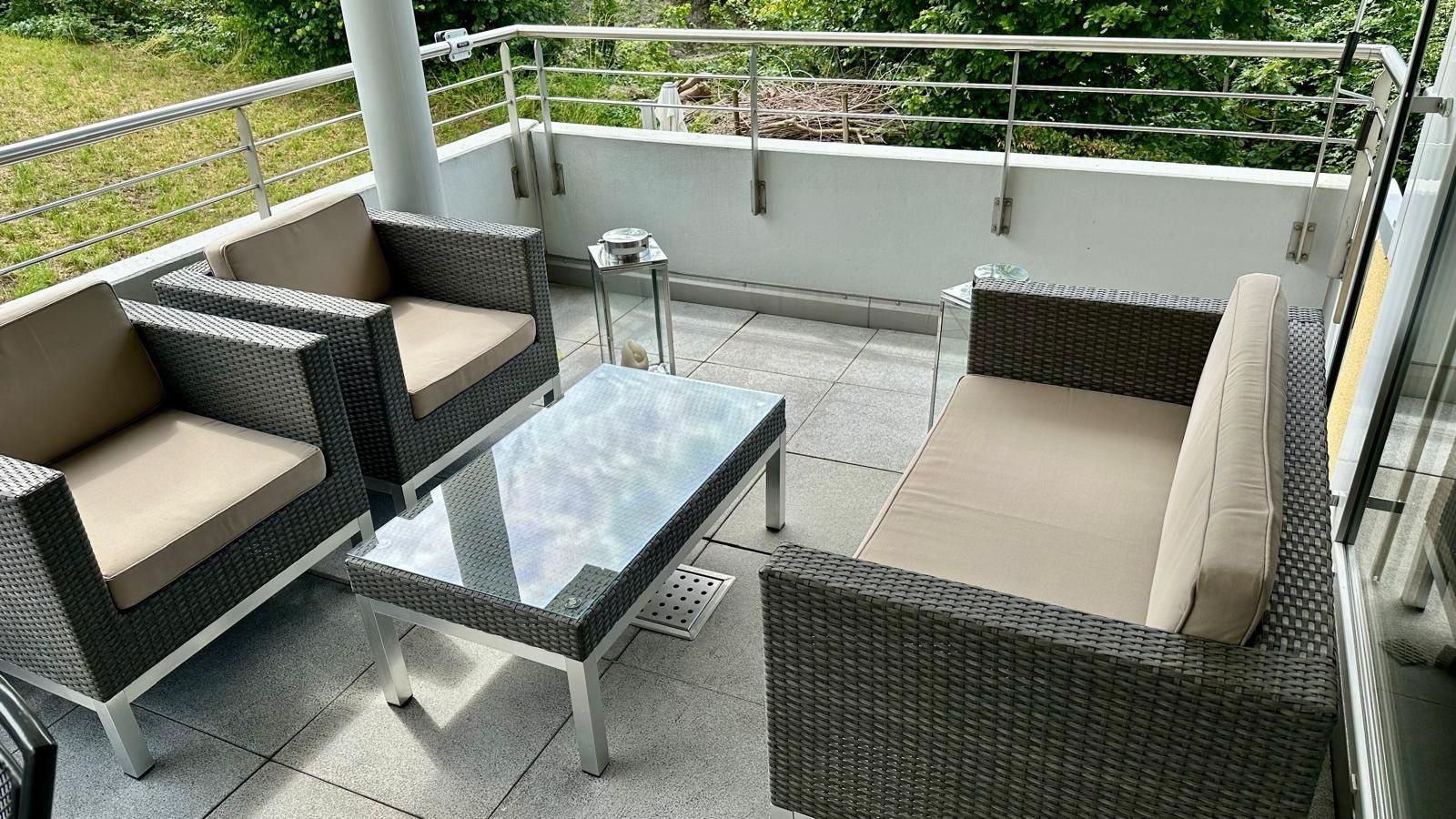 Viplounge Sofas: Gartenmöbel von VIP Lounge – Gebraucht aus Altendorf von Cinneor 1